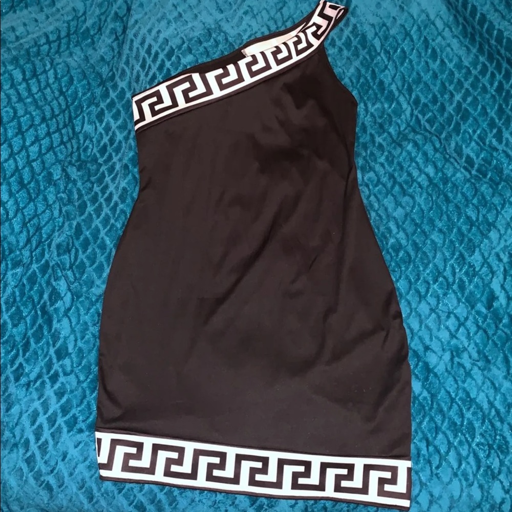Black and white dress